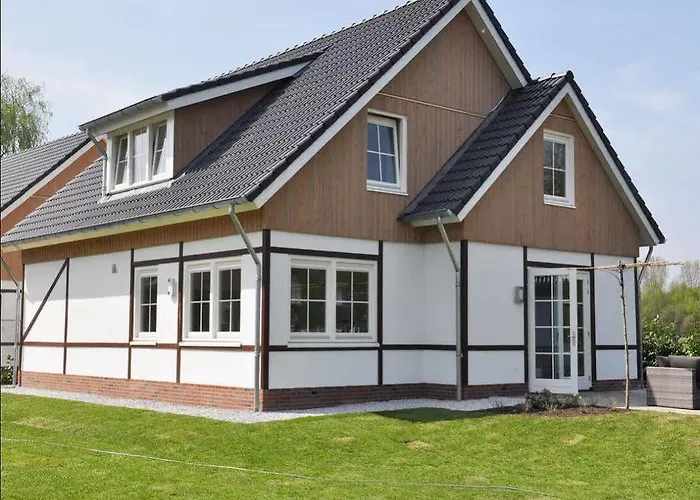 Europarcs Limburg منتزه العطل 5*